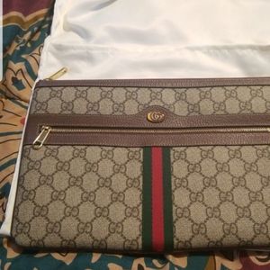 Gucci clutch